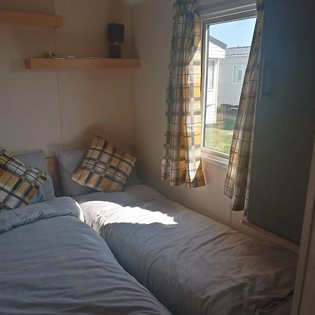 Jaywick Sands Caledonian Caravan מראה חיצוני תמונה