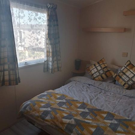 Jaywick Sands Caledonian Caravan מראה חיצוני תמונה
