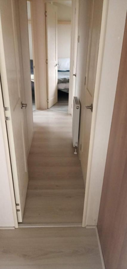Jaywick Sands Caledonian Caravan מראה חיצוני תמונה