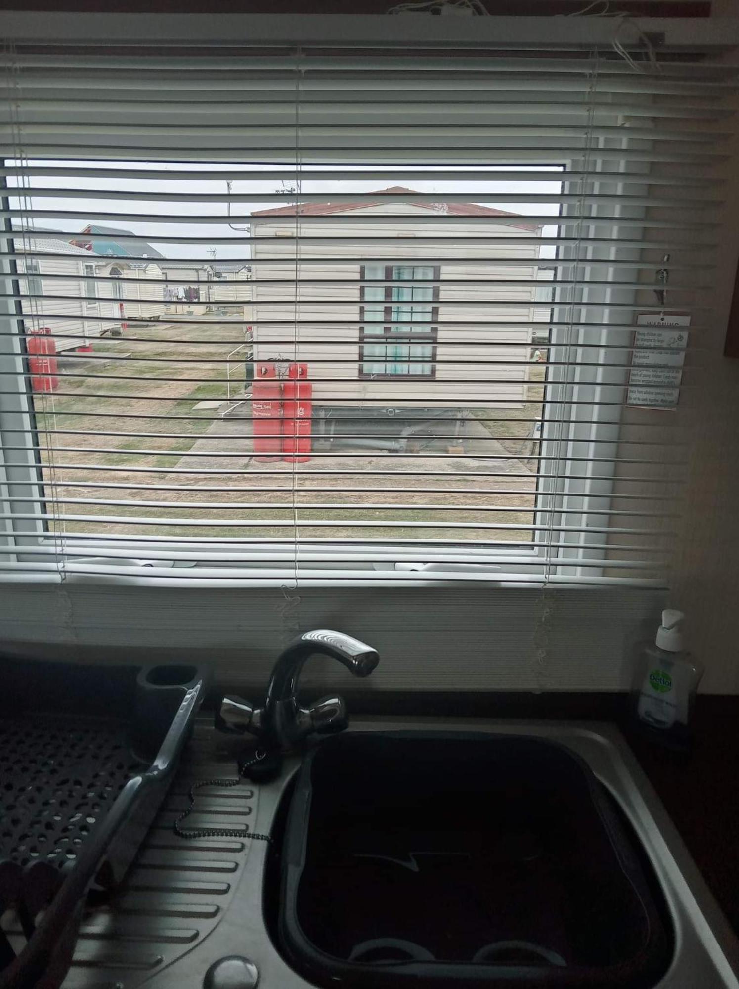 Jaywick Sands Caledonian Caravan מראה חיצוני תמונה