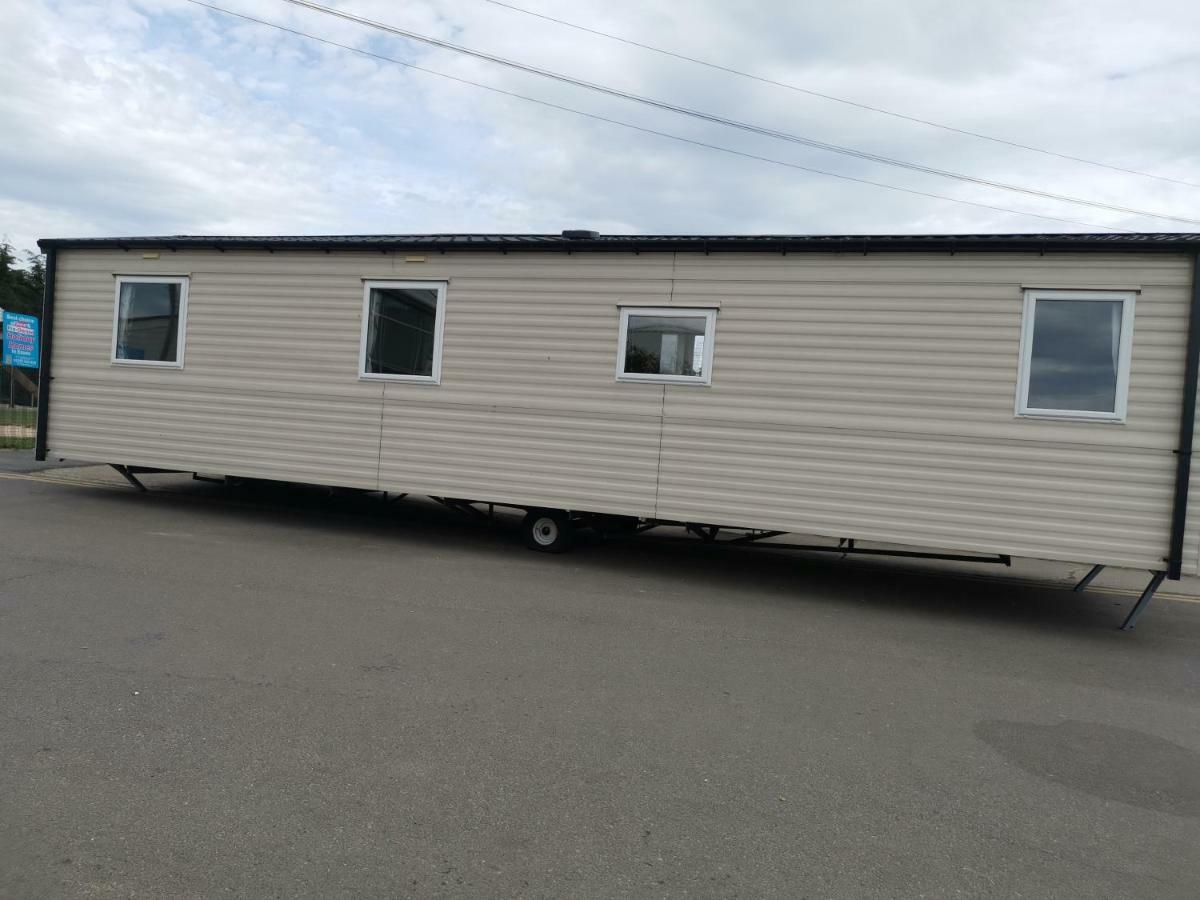 Jaywick Sands Caledonian Caravan מראה חיצוני תמונה